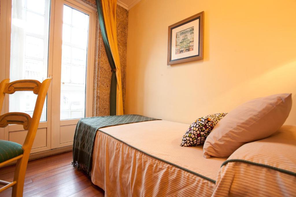 Hotel Fonte De San Roque Сантьяго-де-Компостела Номер фото
