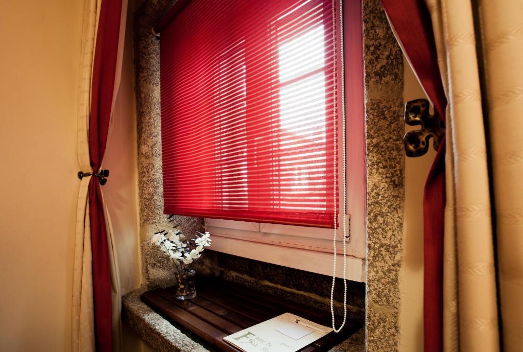 Hotel Fonte De San Roque Сантьяго-де-Компостела Номер фото
